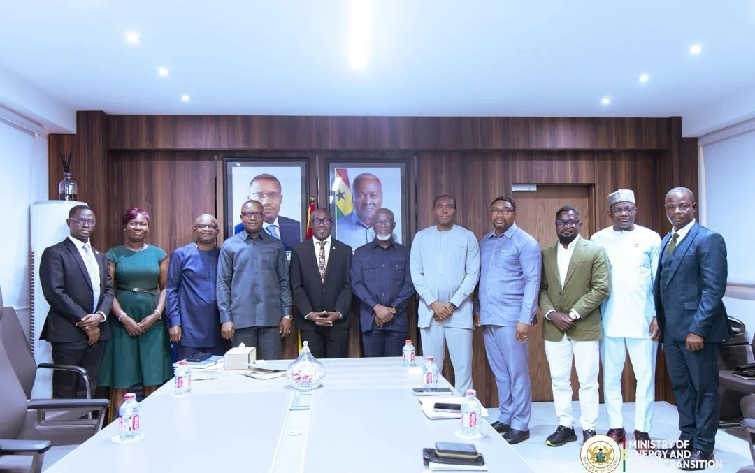 VC's delegation with the Minister