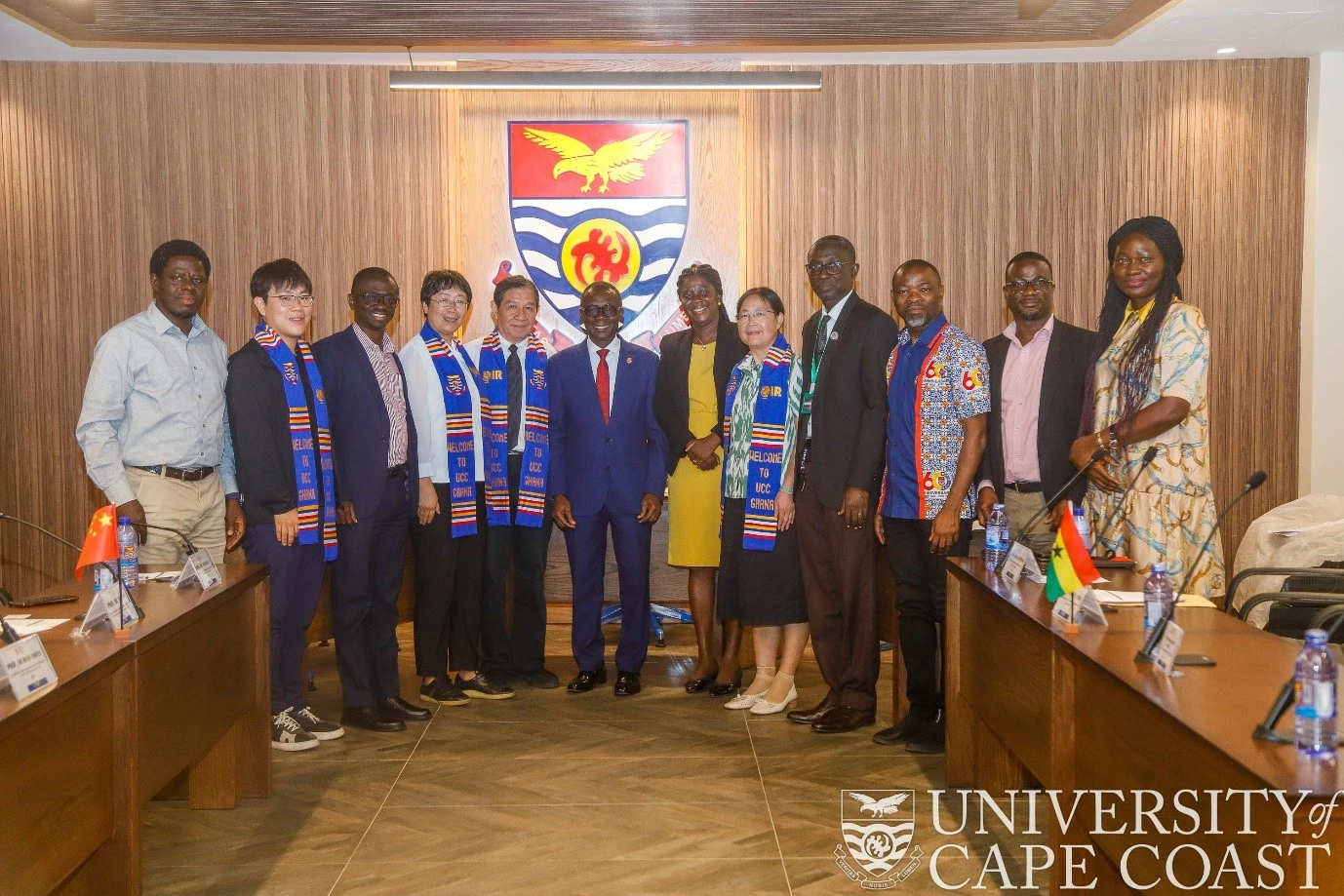 Vice-Chancellor Confers with Renmin University of China Delegation