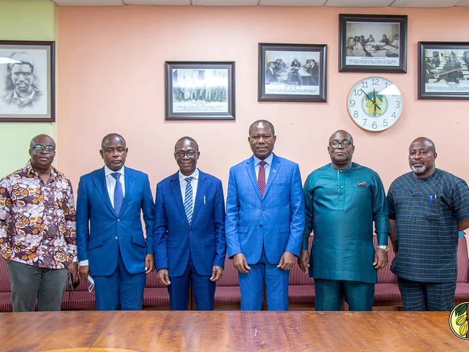 Vice-Chancellor Visits Cocobod